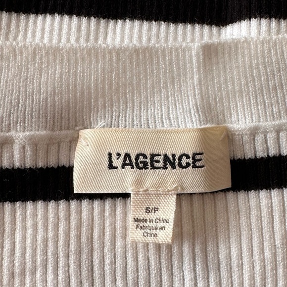 NWOT L’Agence Delphine Striped Ribbed Knit Sweater Short Sleeve Black/White - Picture 8 of 8